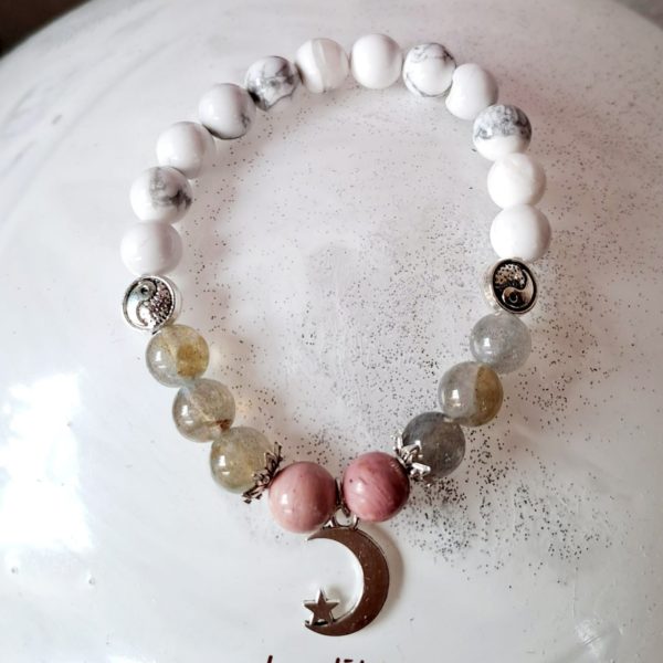 Bracelet, pierres labradorite, rhodonite et howlite (8mm), de qualité AA avec bijou en argent