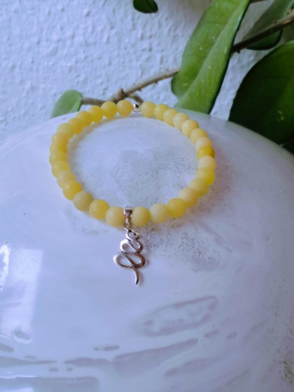 Bracelet de pierres semi-précieuses serpentine jaune (qualité A)- 6 mm et bijou et séparateur en argent